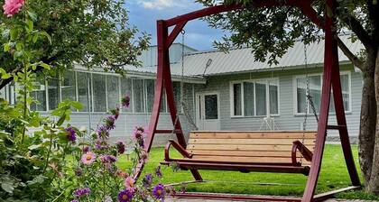 Sunny Valley Guesthouse