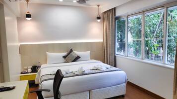 Comfort Suite | Iron/ironing board, free WiFi