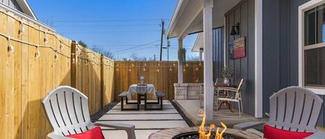 تناول الطعام بالخارج