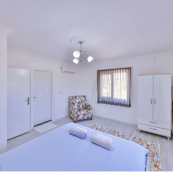 Apartamento clássico | 1 quarto, escrivaninha, quartos à prova de som