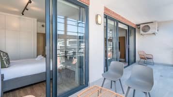 Superior Apartment, 2 Bedrooms, City View | Terrace/patio