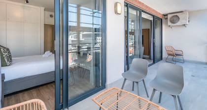 Xenia Aparthotel by Totalstay