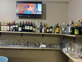 Bar (en la propiedad)
