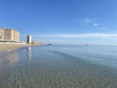 La Manga km 0, Piso de Playa - Beach Flat - 100m