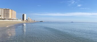 La Manga km 0, Piso de Playa - Beach Flat - 100m
