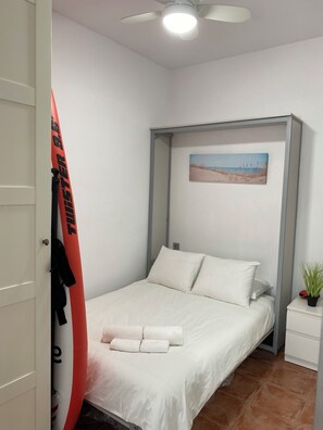 1 camera, ferro/asse da stiro, Wi-Fi gratuito, lenzuola