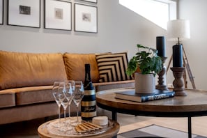Apartment, 4 Bedrooms | In-room dining - Gagginn Siglo (Siglufjörður)