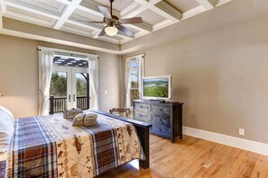 5 間睡房、熨斗/熨衫板、免費 Wi-Fi、床單