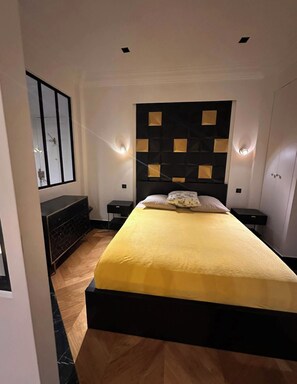 1 chambre, fer et planche à repasser, Wi-Fi, draps fournis