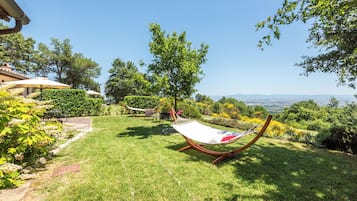 Grand Villa | Terrace/patio