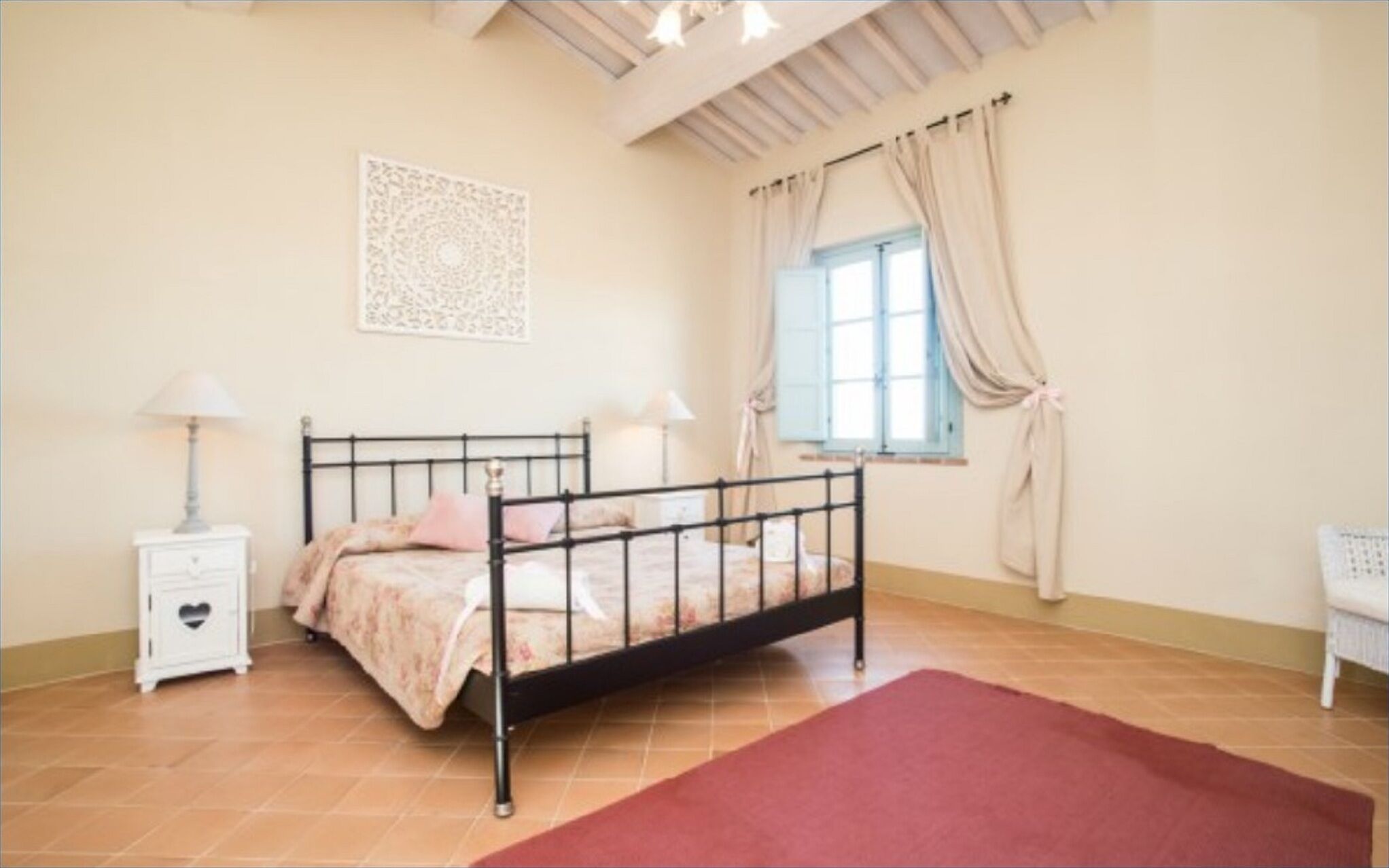 Premium bedding, down duvets, desk, laptop workspace