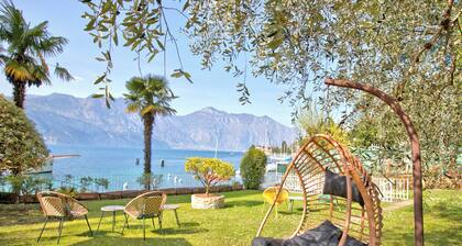 Villa Schlosser Lake Front & Private Pool