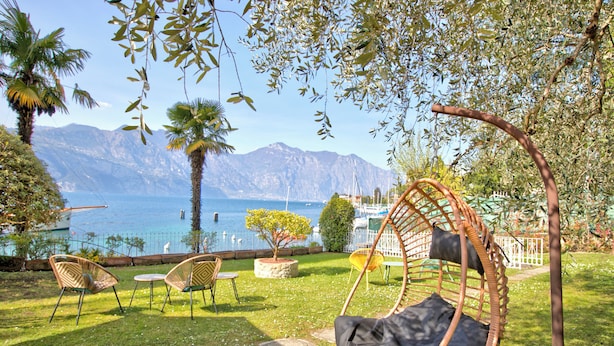 Family Villa, 4 Bedrooms, Balcony, Lakeside (Villa Schlosser Lake Front & Private) | Terrace/patio - Villa Schlosser Lake Front & Private Pool (Malcesine)