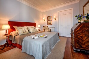 4 quartos, Wi-Fi, roupa de cama