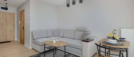 Televisio, työhuone