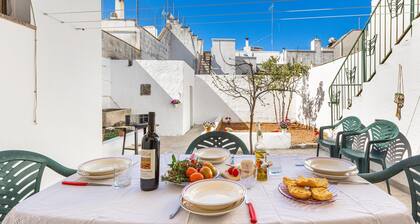 3836 Da Donatuccia by Barbarhouse