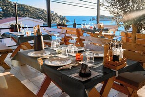 Restaurant - El Mar Hotel (Utjeha)