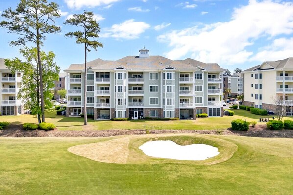 Exterior - Delightful 3 Bedroom Family Escape 201 (Myrtle Beach)