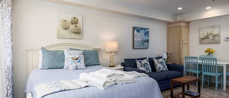 Iron/ironing board, free WiFi, bed sheets