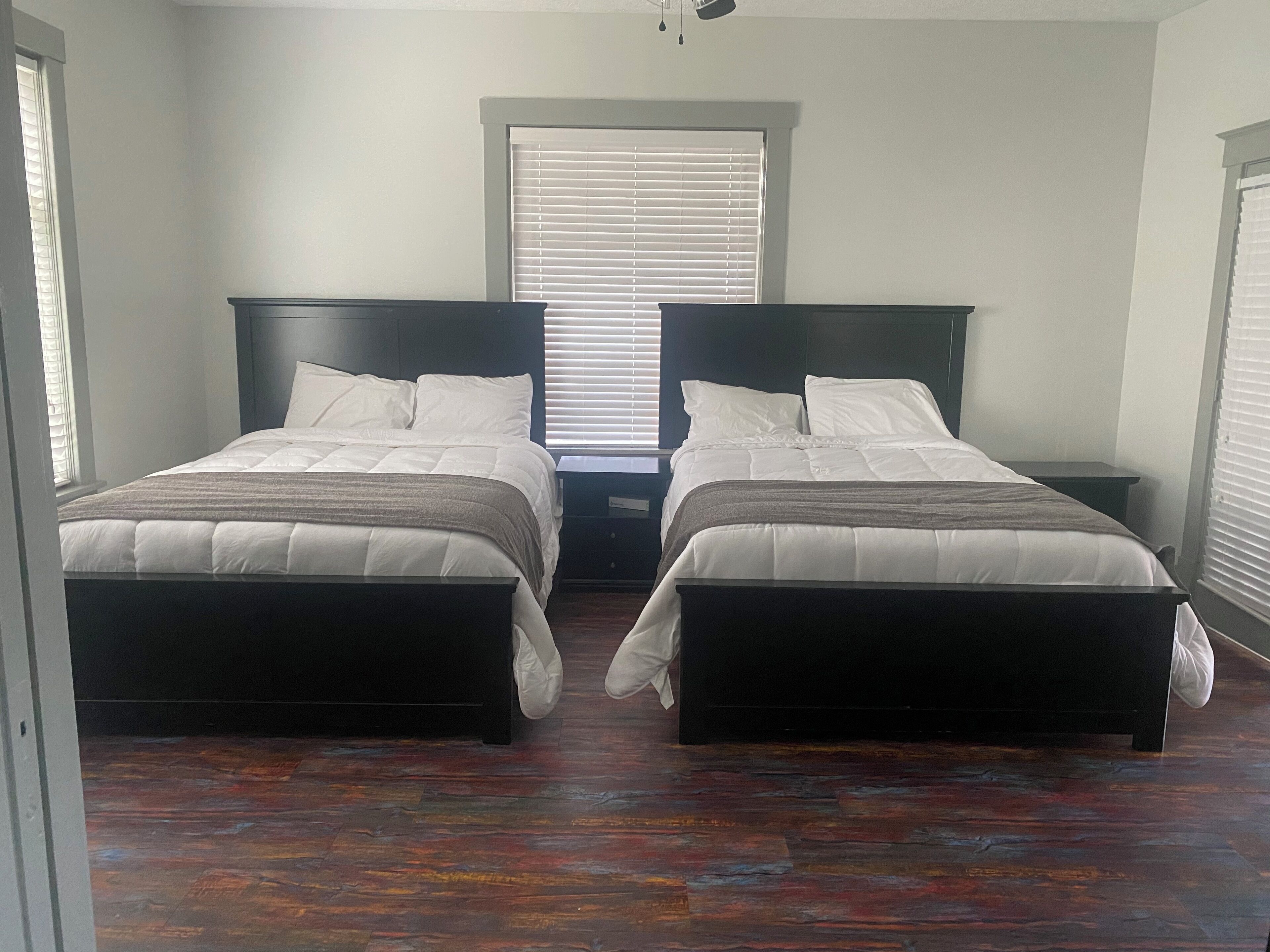 6 chambres, Wi-Fi gratuit, draps fournis