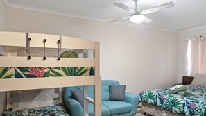 1 bedroom, bed sheets - Retro 1BR riverfront apartment with backyard, BBQ, and easy access to water activities (Evans Head)