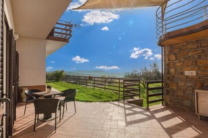 Honeymoon Apartment, Multiple Bedrooms, Mountainside (Serene Retreat Apartment Martin) | Outdoor dining