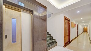 Lobby - Collection O Mount Road Rich Mount (Chennai)
