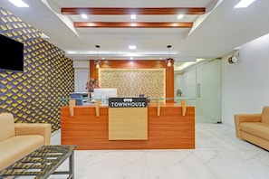 Reception - Collection O Mount Road Rich Mount (Chennai)