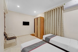 Room - Collection O Mount Road Rich Mount (Chennai)
