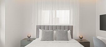 Phaedrus Living: Limassol Seaside Residences 05