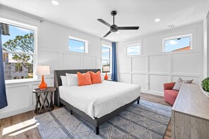 6 bedrooms, iron/ironing board, free WiFi, bed sheets