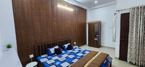 2 camere, ferro/asse da stiro, Wi-Fi, lenzuola