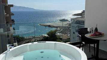 Honeymoon-Doppelzimmer, 1 King-Bett, Whirlpool, Meerblick