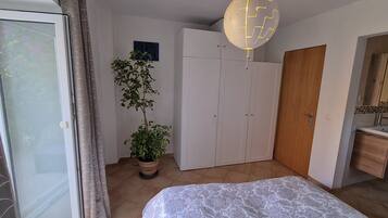 1 quarto, roupa de cama