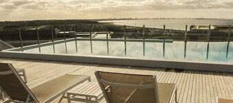 Cozy duplex retreat on Punta Ballena with amazing views and a beautiful garden. 