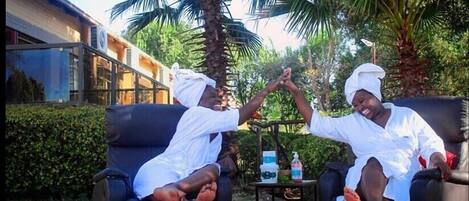 Bañera de hidromasaje exterior