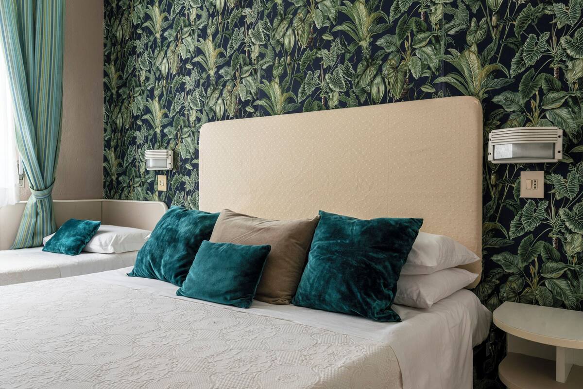 Dreibettzimmer