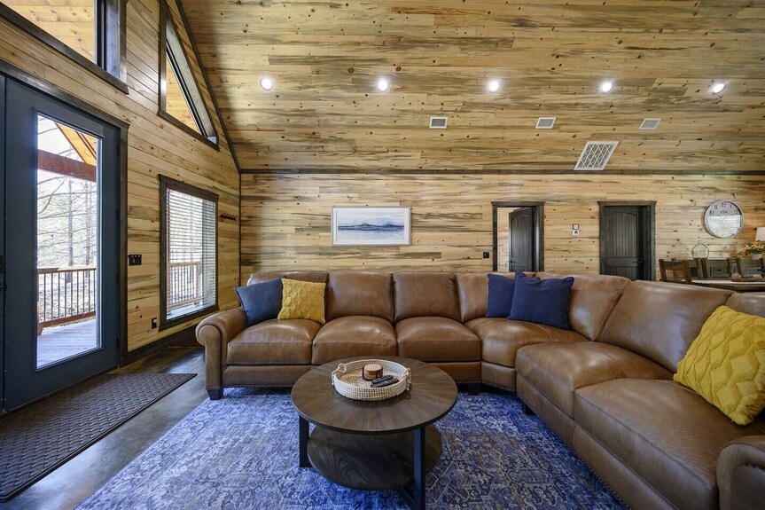 Private Oasis Pool Retreat | Heated Pool*, Hot Tub & Adventure Zone - Choctaw Casino Too-Broken Bow