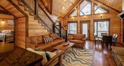 Private, RARE salt water pool, Interactive Game Room, Outdoor Playset