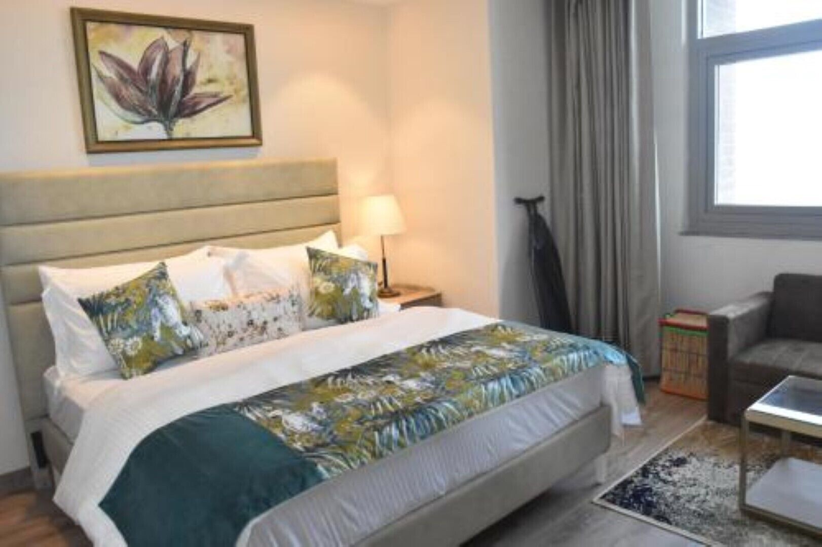 1 chambre, coffres-forts dans les chambres, bureau