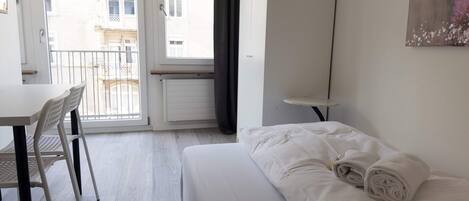 1 bedroom, iron/ironing board, WiFi, bed sheets