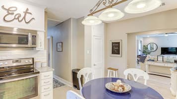 Rumah (3 Bedrooms) | Interior