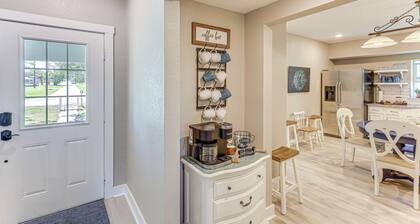 Charming Franklin Abode Near Sports Park & Fishing