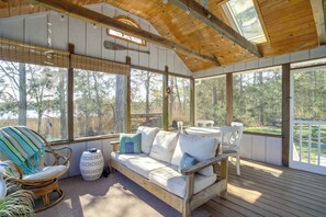 Cottage (2 Bedrooms) | Intérieur