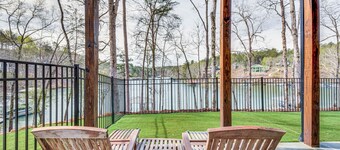 Lakefront Seneca Vacation Rental w/ Shared Dock!