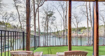 Lakefront Seneca Vacation Rental w/ Shared Dock!