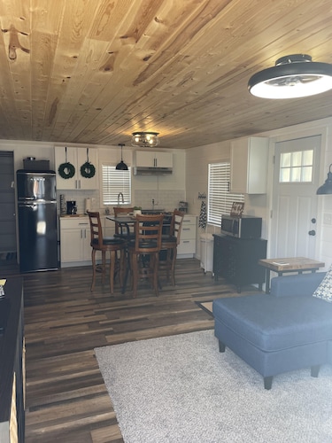 Fully renovated cabin with new furnishings and appliances.