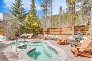 Interior - Keystone Ski House Gem: Walk to River Run Gondola! (Keystone)