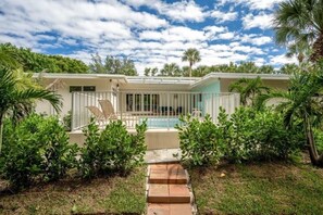 House, 5 Bedrooms | Exterior - Beautifully Renovated 5 bedroom Vero Beach 5 Home by RedAwning (Vero Beach)