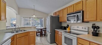 Family Ready In Gated Community Near Attractions 5 Bedroom Villa by RedAwning
